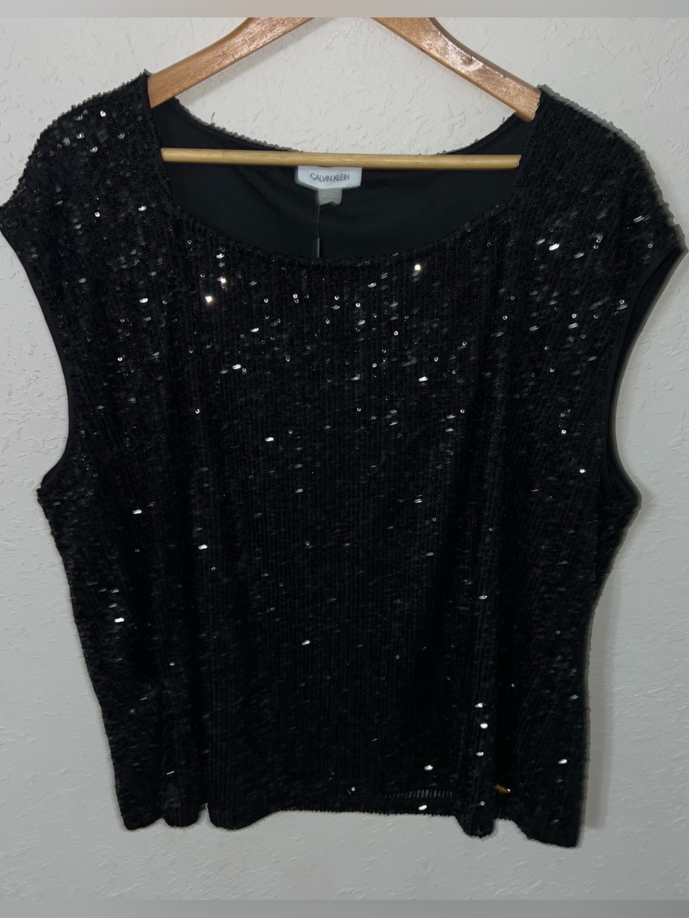 Calvin Klein BNWT Black All Over sequin sleeveless blouse scoop neckline size 2X